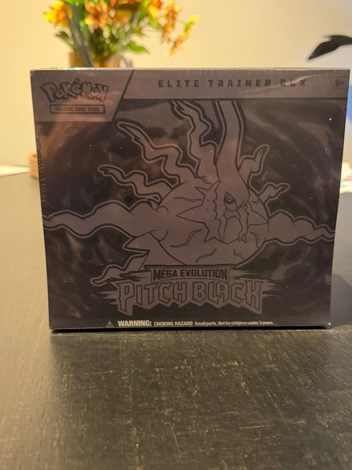 Pitch Black Elite Trainer Box - Sealed, Hobby en Vrije tijd, Ophalen of Verzenden, Nieuw
