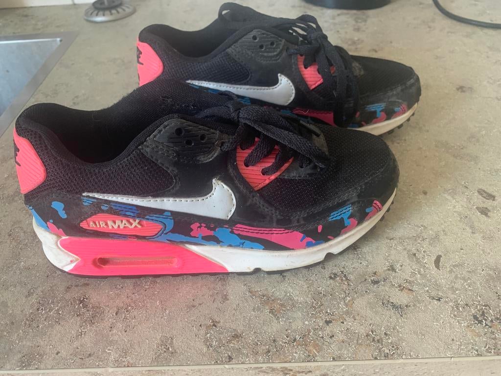 Nike air, Gebruikt, Meisje, Schoenen, Ophalen of Verzenden