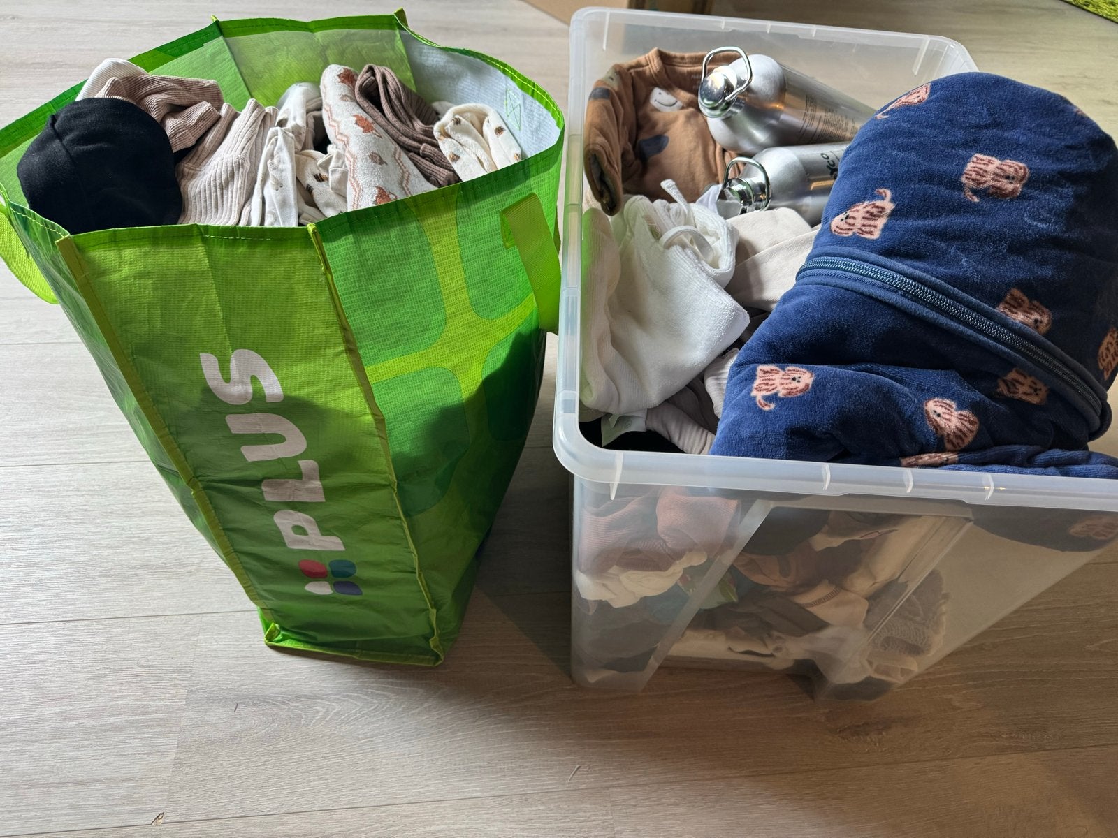 Grote partij babykleding en accessoires (maat 50-70), Ophalen, Zo goed als nieuw, Overige maten