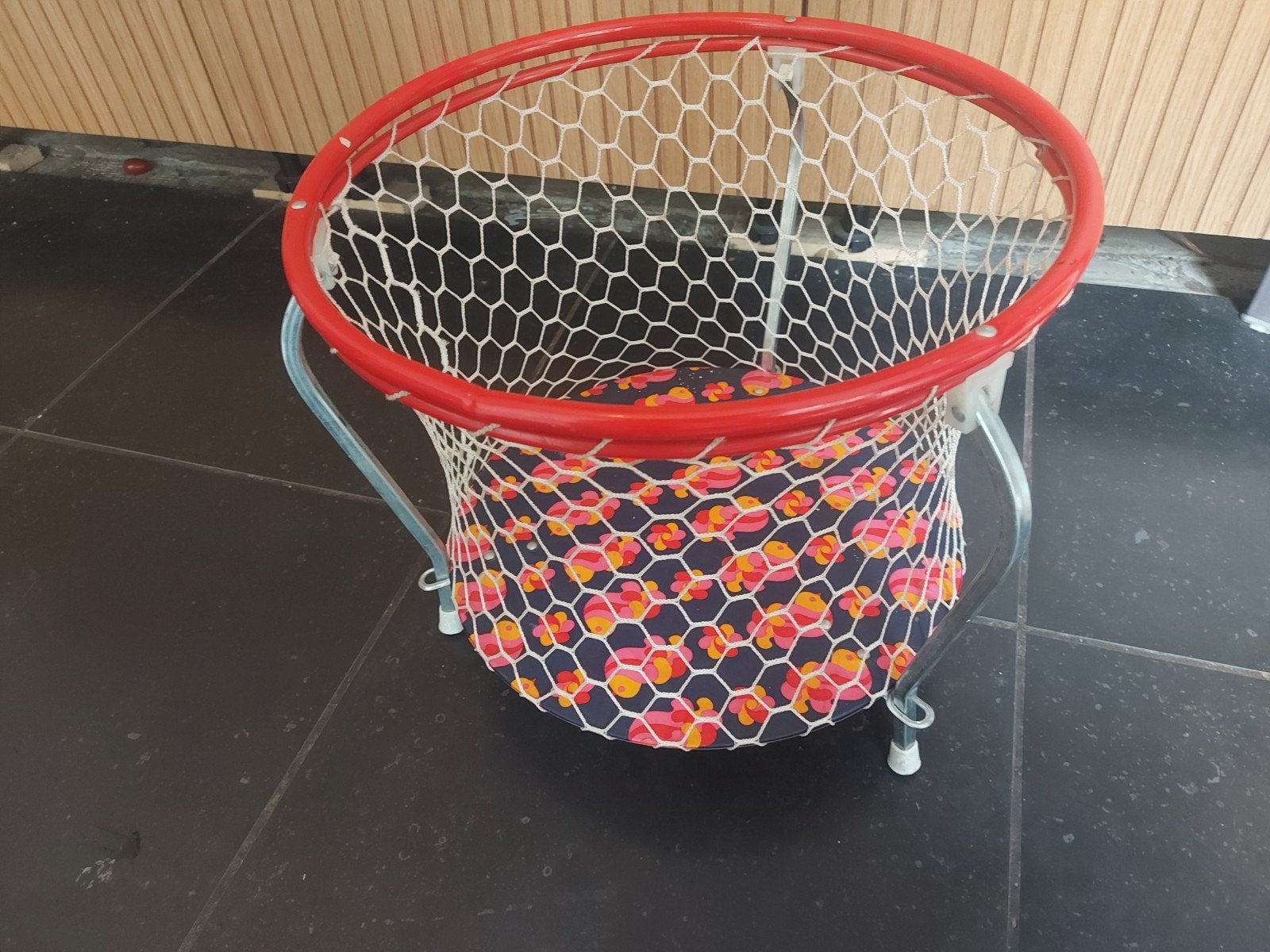 Vintage inklapbare poppenbox - ca. 40 cm doorsnede, Ophalen of Verzenden, Zo goed als nieuw, Jongen of Meisje