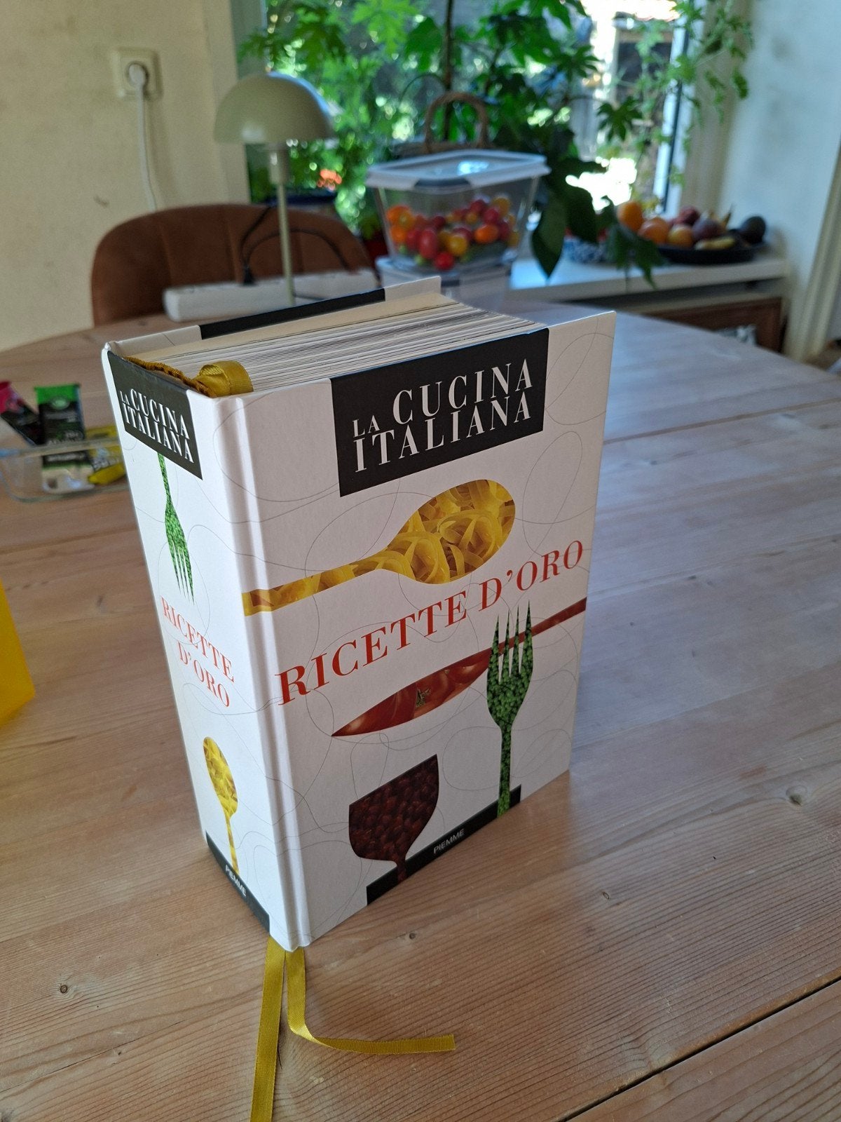 La Cucina Italiana Ricette D'Oro - Italiaans kookboek, Boeken, Kookboeken, Hoofdgerechten, Ophalen of Verzenden, Zo goed als nieuw