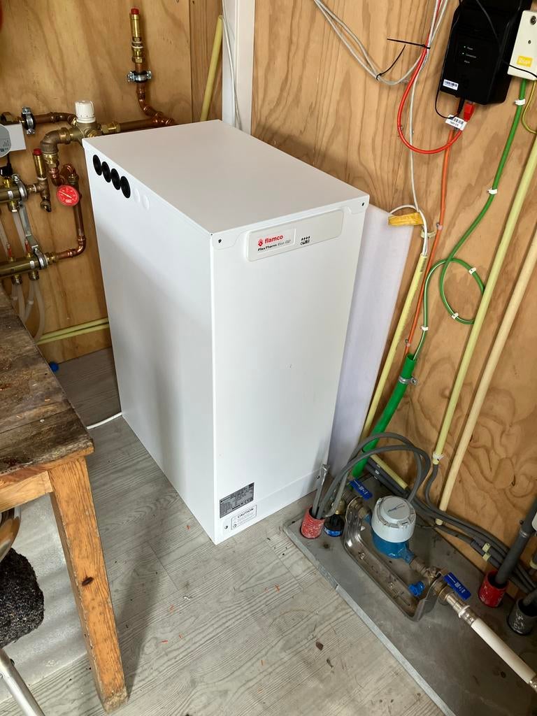 Flamco FlexTherm Eco G2 9E Warmwaterbatterij, Doe-het-zelf en Verbouw, Geisers en Boilers, 100 liter of meer, Ophalen, Zo goed als nieuw