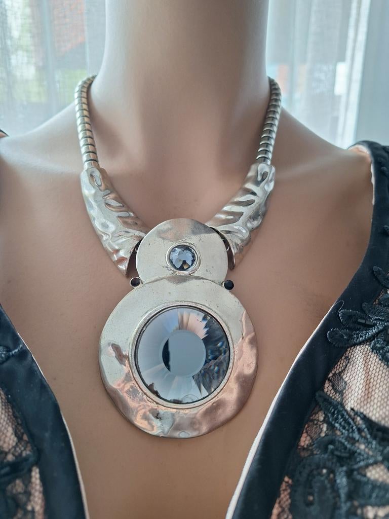 Statement ketting met grote hanger en kristal, Overige materialen, Gebruikt, Ophalen of Verzenden, Met kristal