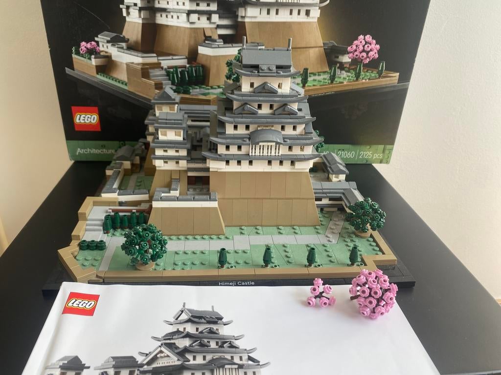 Lego architectuur himeji kasteel 21060, Ophalen, Zo goed als nieuw