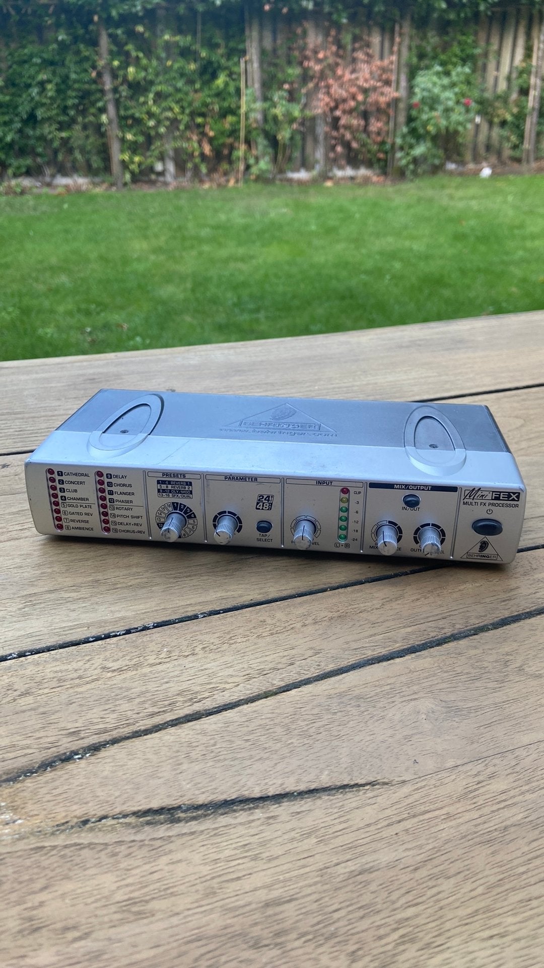 Effecten processor voor microfoons Behringer, Ophalen of Verzenden, Zo goed als nieuw, 120 watt of meer, Overige merken