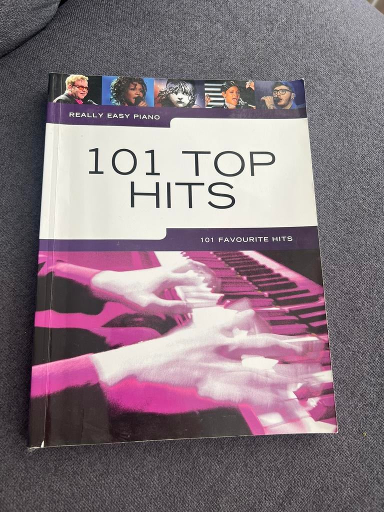 101 top hits , easy piano, Ophalen of Verzenden, Zo goed als nieuw, Artiest of Componist, Piano