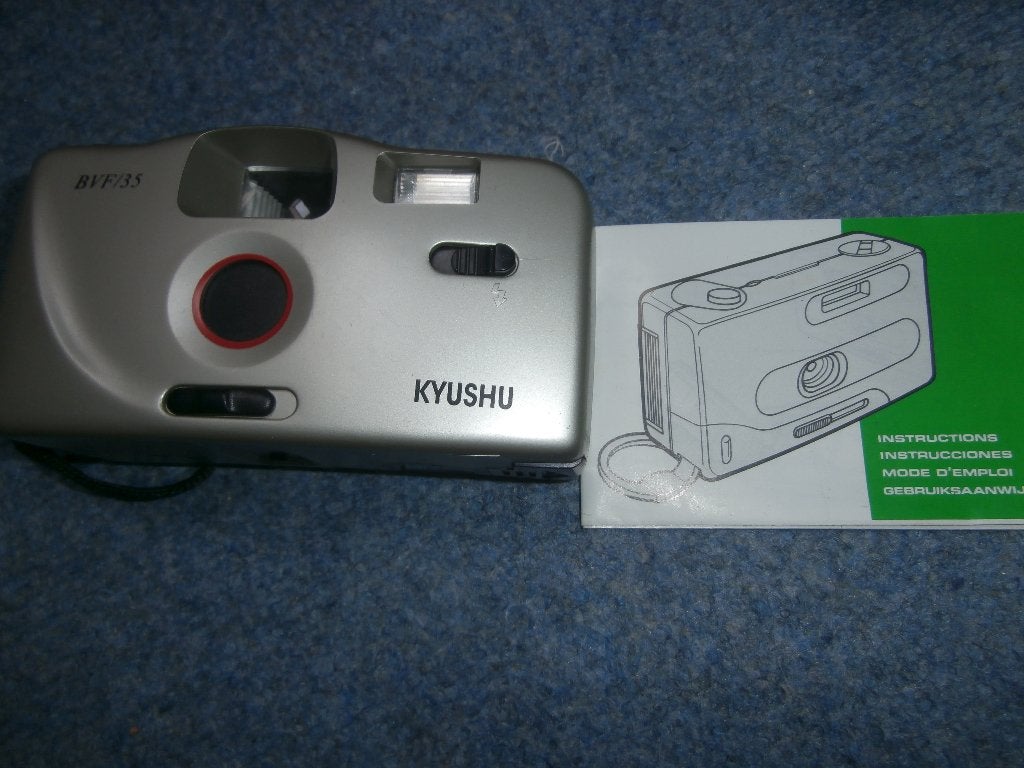 Fotocamera Kyushu BVF / 35 / camera voor een fotorolletje, Ophalen of Verzenden, Zo goed als nieuw, Compact, Overige Merken