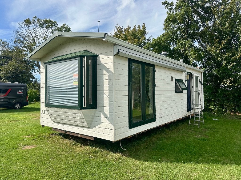 Chalet 2 slaapkamers, dubbelglas, incl. Transport NL ♦️, Tot en met 4
