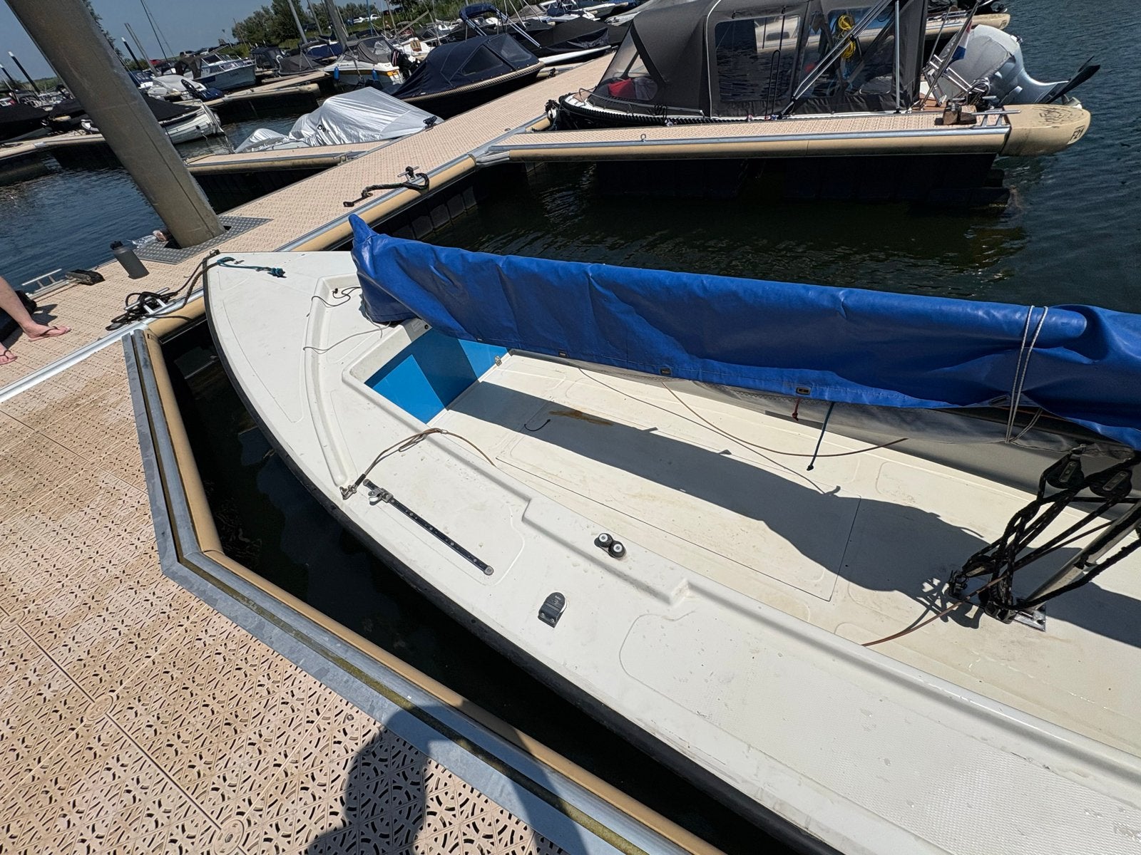 Valk opknapper met 6 pk buitenboordmotor, Watersport en Boten, Ophalen, Gebruikt, Rolfok, Valk