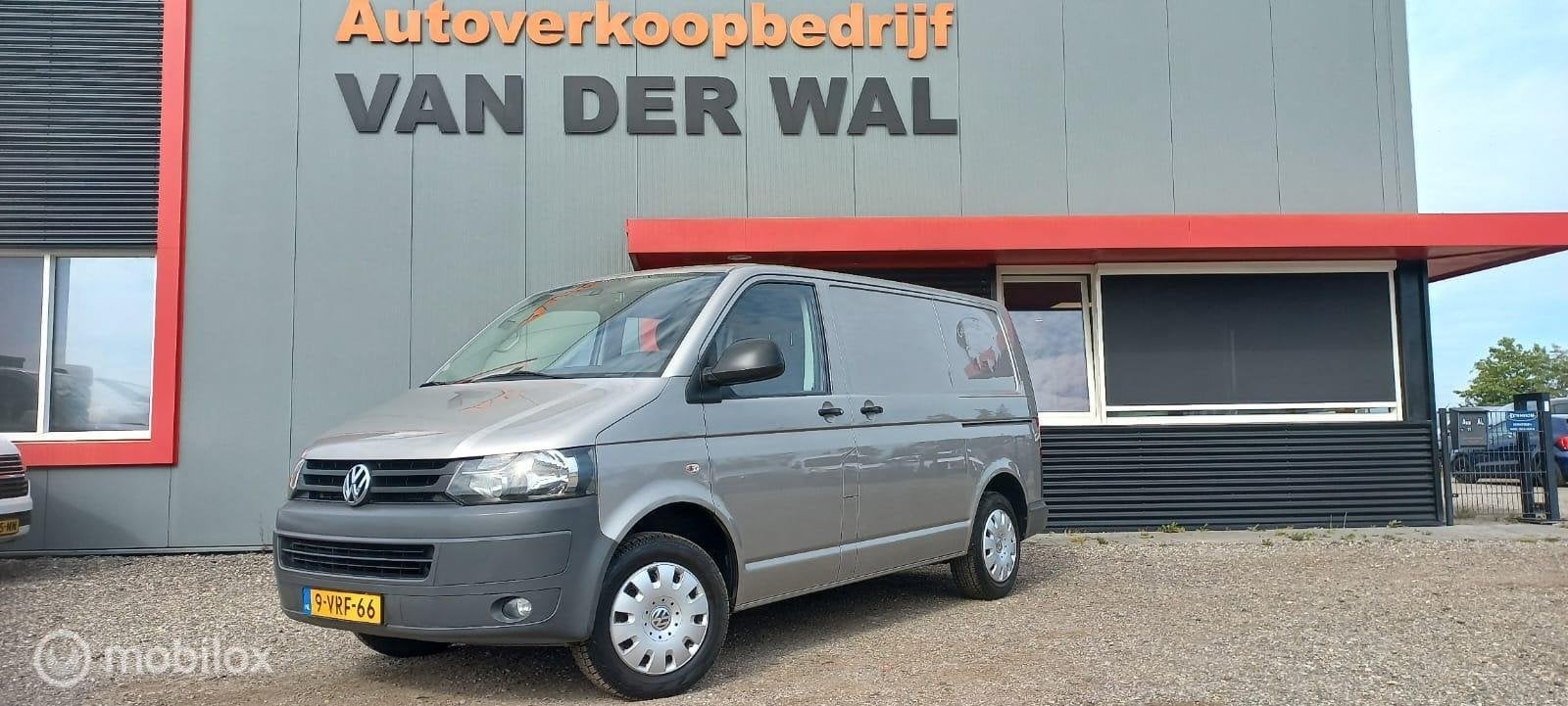 Volkswagen Transporter 2.0 TDI L1H1/AIRCO/CRUISECONTROL/2XSC, Voorwielaandrijving, Euro 5, Gebruikt, 4 cilinders