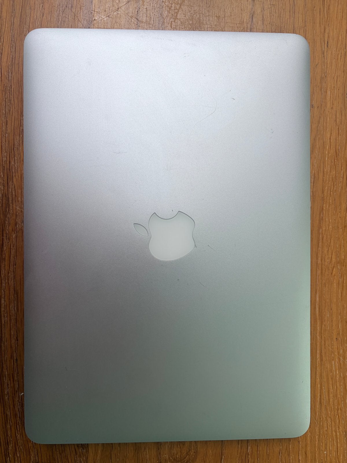 Foto 3 van Apple MacBook Pro Retina 13, 8GB / 256GB / 2015 / Sequoia OS