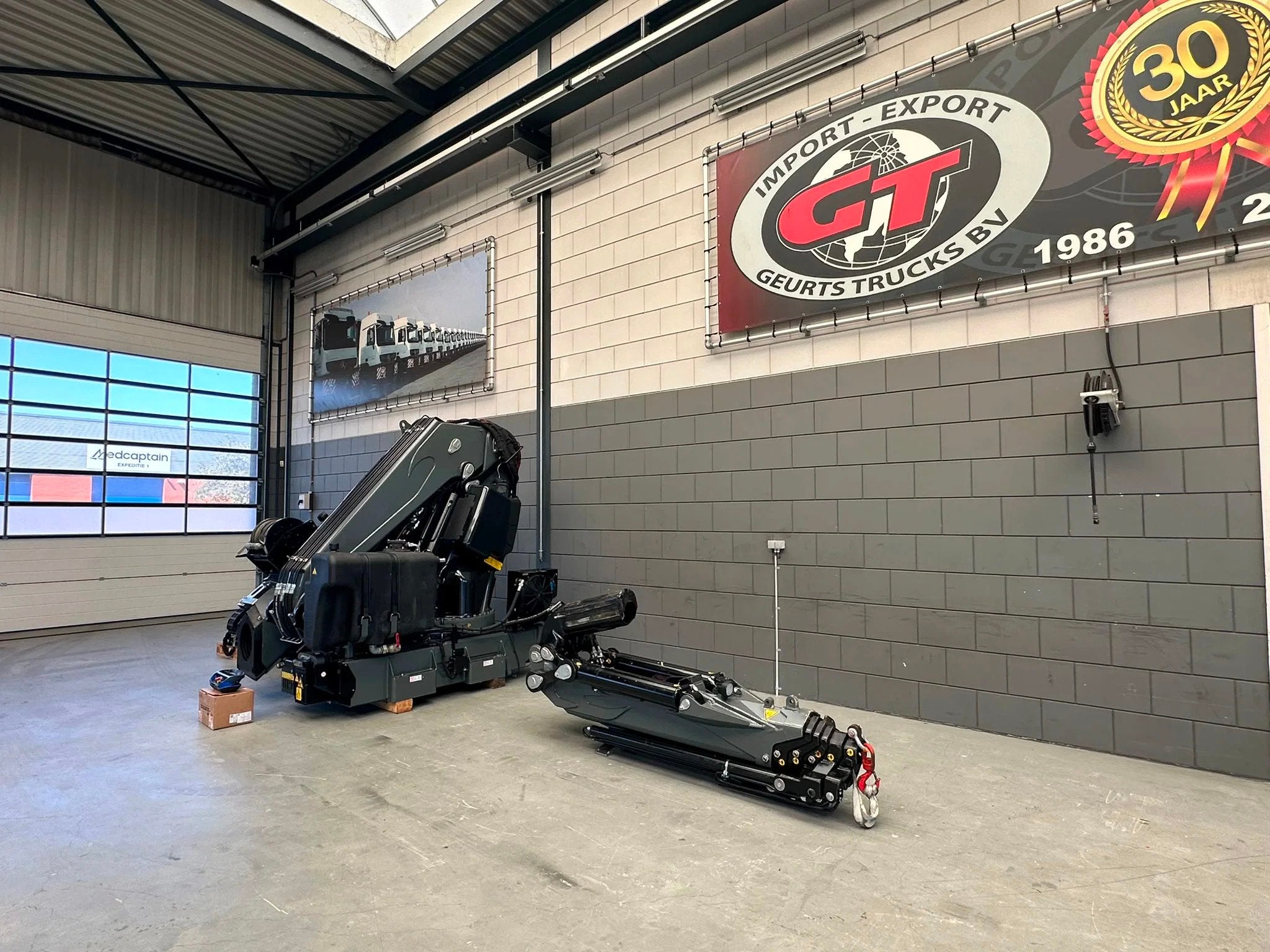 FASSI F 990.RA.2.27 XHE+JIBL 615+ LIER (bj 2024), Auto's, Vrachtwagens, Overige merken, Euro 6, Overige brandstoffen, Bedrijf