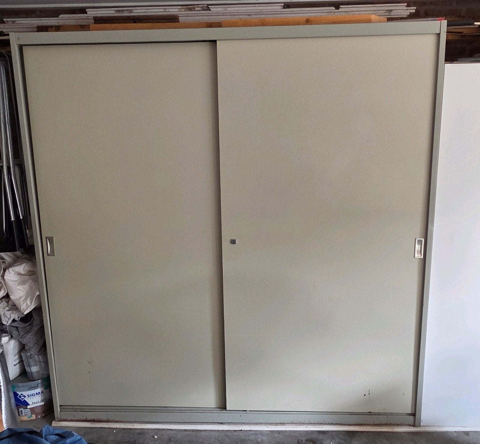 Archiefkast met schuifdeuren, Ophalen, Gebruikt, 150 tot 200 cm, Meerdere deuren