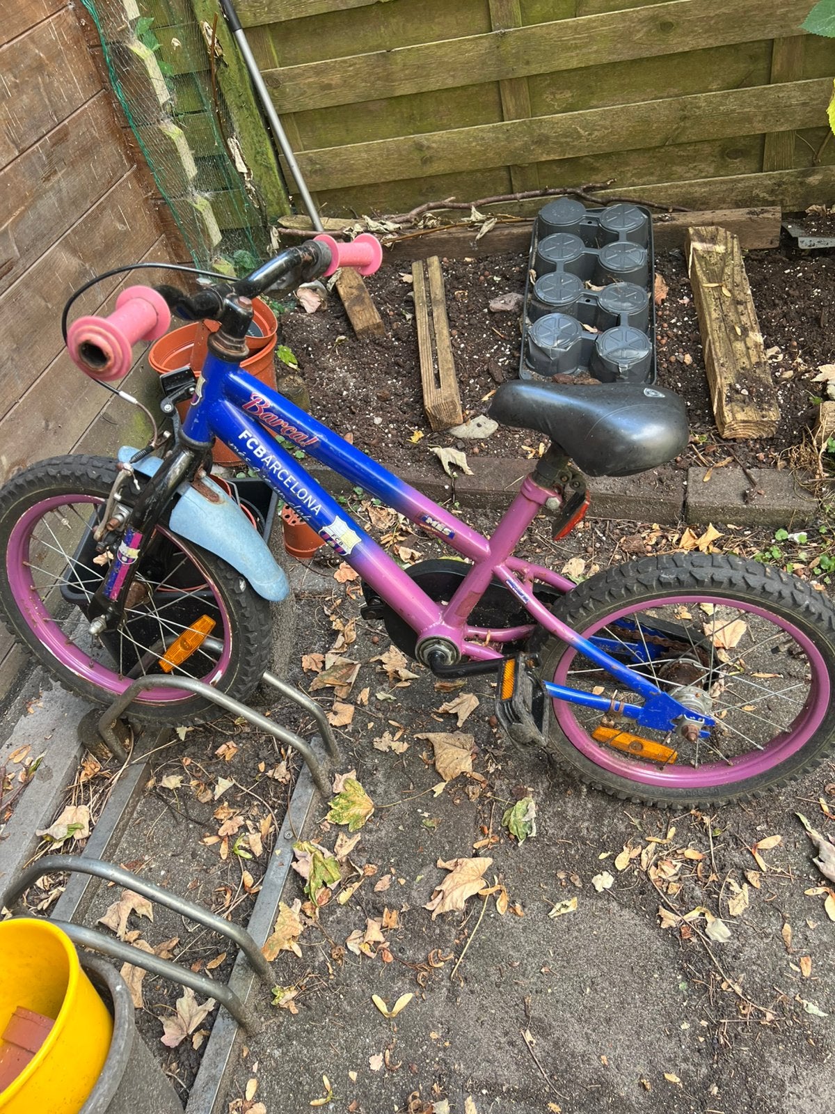 Barcelona kinderfiets, Fietsen en Brommers, Ophalen, Gebruikt, Minder dan 16 inch