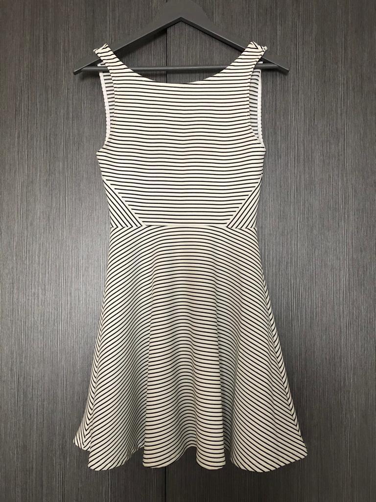 Kledingbundel maat 38/M: jurk, broek, shorts, Verzenden, Gedragen, Maat 38/40 (M)