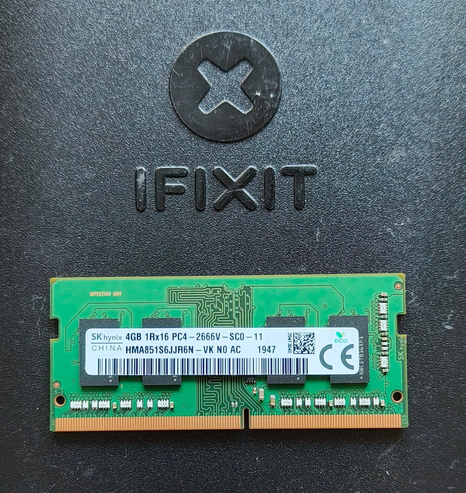 SK Hynix 4GB DDR4 RAM PC4-2666V Laptop Geheugen, Gebruikt, DDR4, Ophalen of Verzenden, Laptop