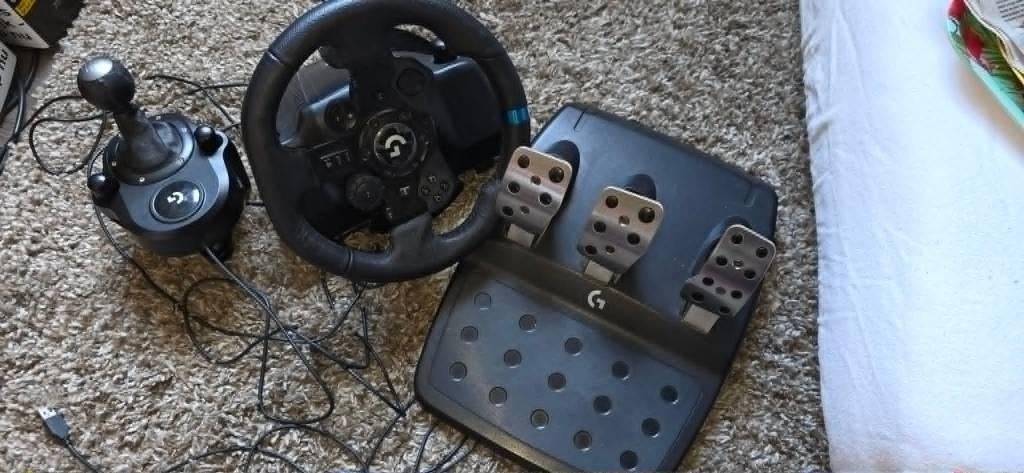 Logitech G923, Ophalen, Zo goed als nieuw