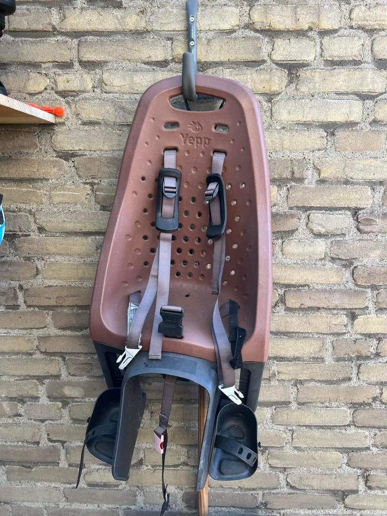 Yepp Kinderfietstoel - Veilig en comfortabel achterop, 15 t/m 25 kg, Achterzitje, Ophalen of Verzenden, Gebruikt