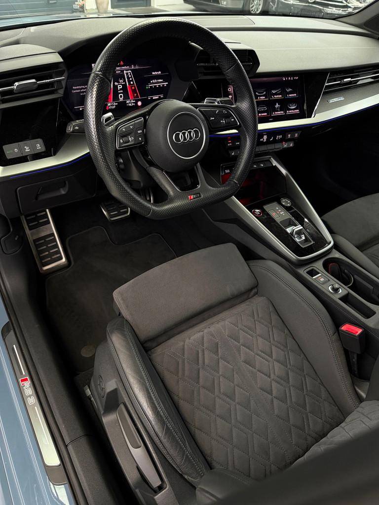 Audi RS3 Limousine 2.5 TFSI Quattro Maxton Panorama, Automaat, Gebruikt, Zwart, RS3