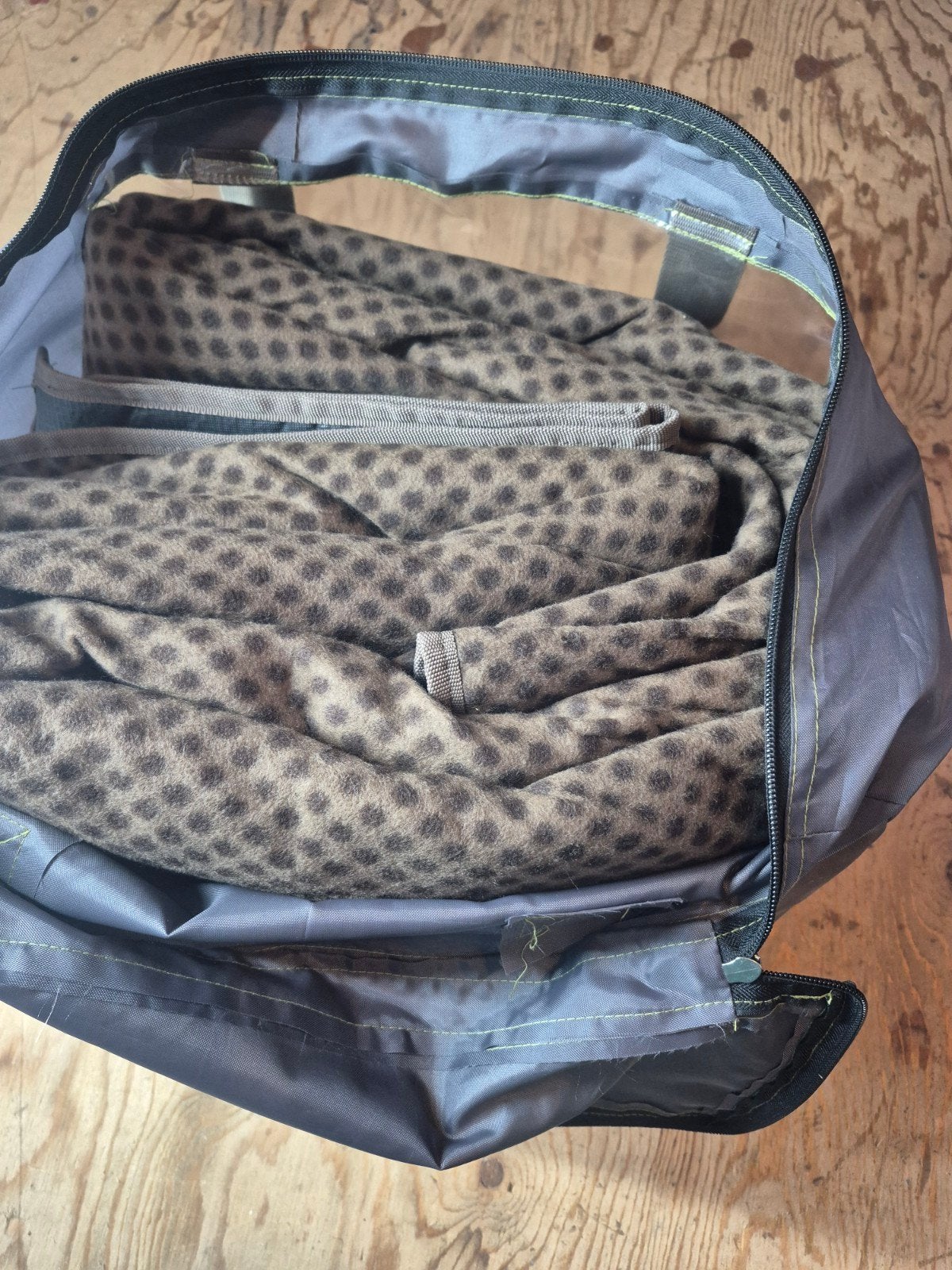 tent tapijt 3,8 x 2,45 m, Ophalen, Nieuw