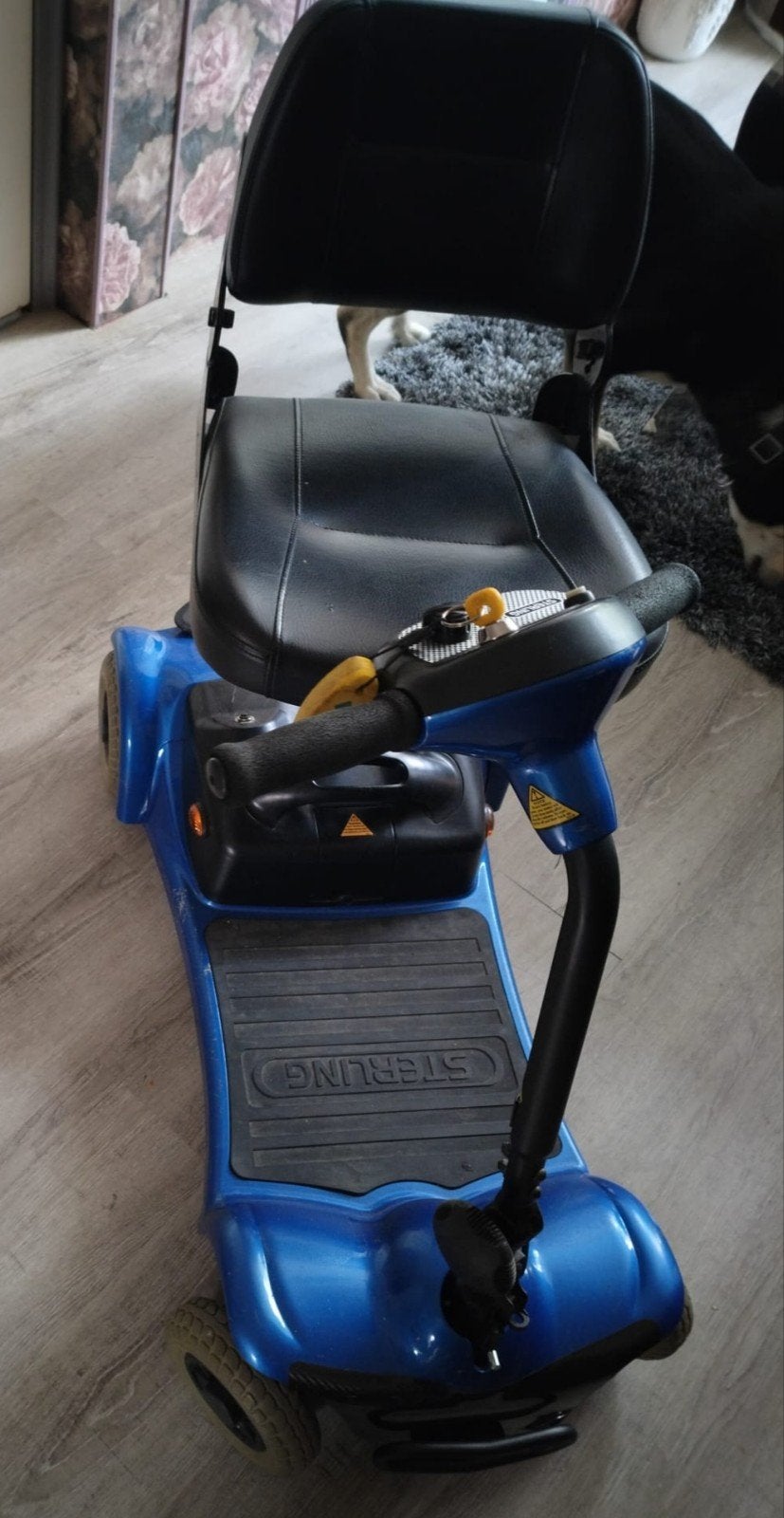 opklapbare scootmobiel met 2 nieuwe accu's voor 250€, Fietsen en Brommers, Ophalen, Gebruikt