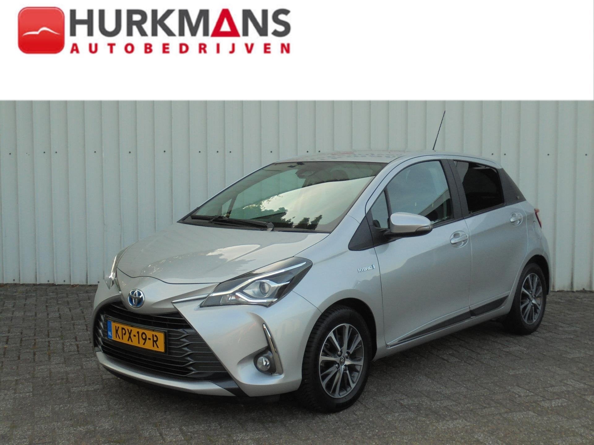 Toyota Yaris 1.5 HYBRIDE AUTOMAAT Y20 TOP ONDERHOUDEN, Auto's, Automaat, Dealer onderhouden, Gebruikt, 4 cilinders