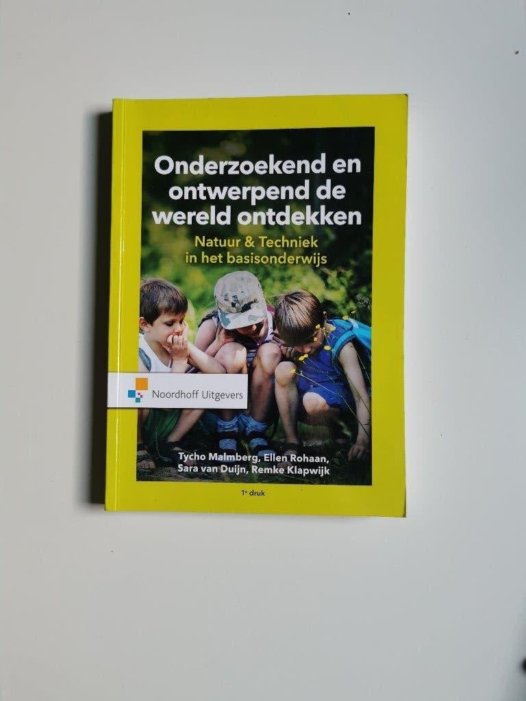 Onderzoekend en ontwerpend de wereld ontdekken, Ophalen of Verzenden, Beta, Zo goed als nieuw, HBO