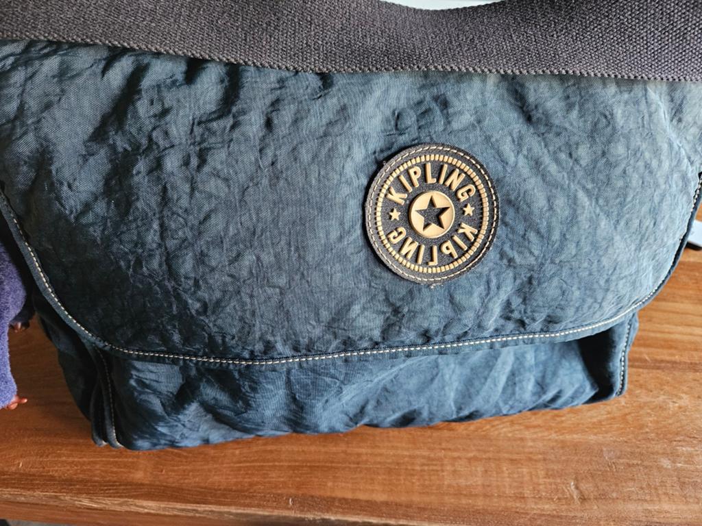 Kipling Luiertas Donkerblauw met Aapje - Zeer Goede Staat, Kinderen en Baby's, Luiertassen, Ophalen of Verzenden, Zo goed als nieuw