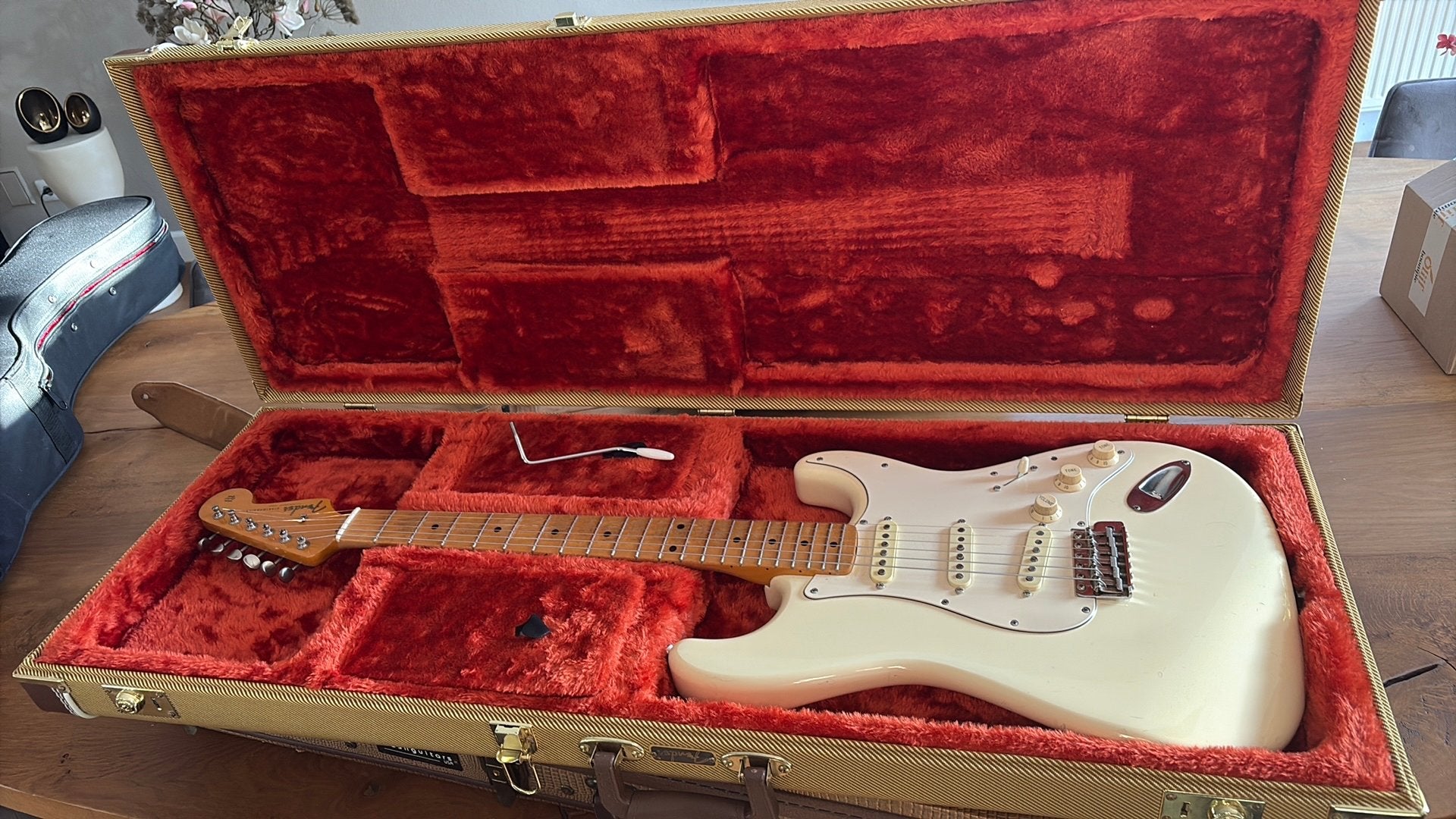 Fender stratocaster MIJ Japan Nieuwe frets! Incl koffer, Ophalen, Gebruikt, Solid body, Fender