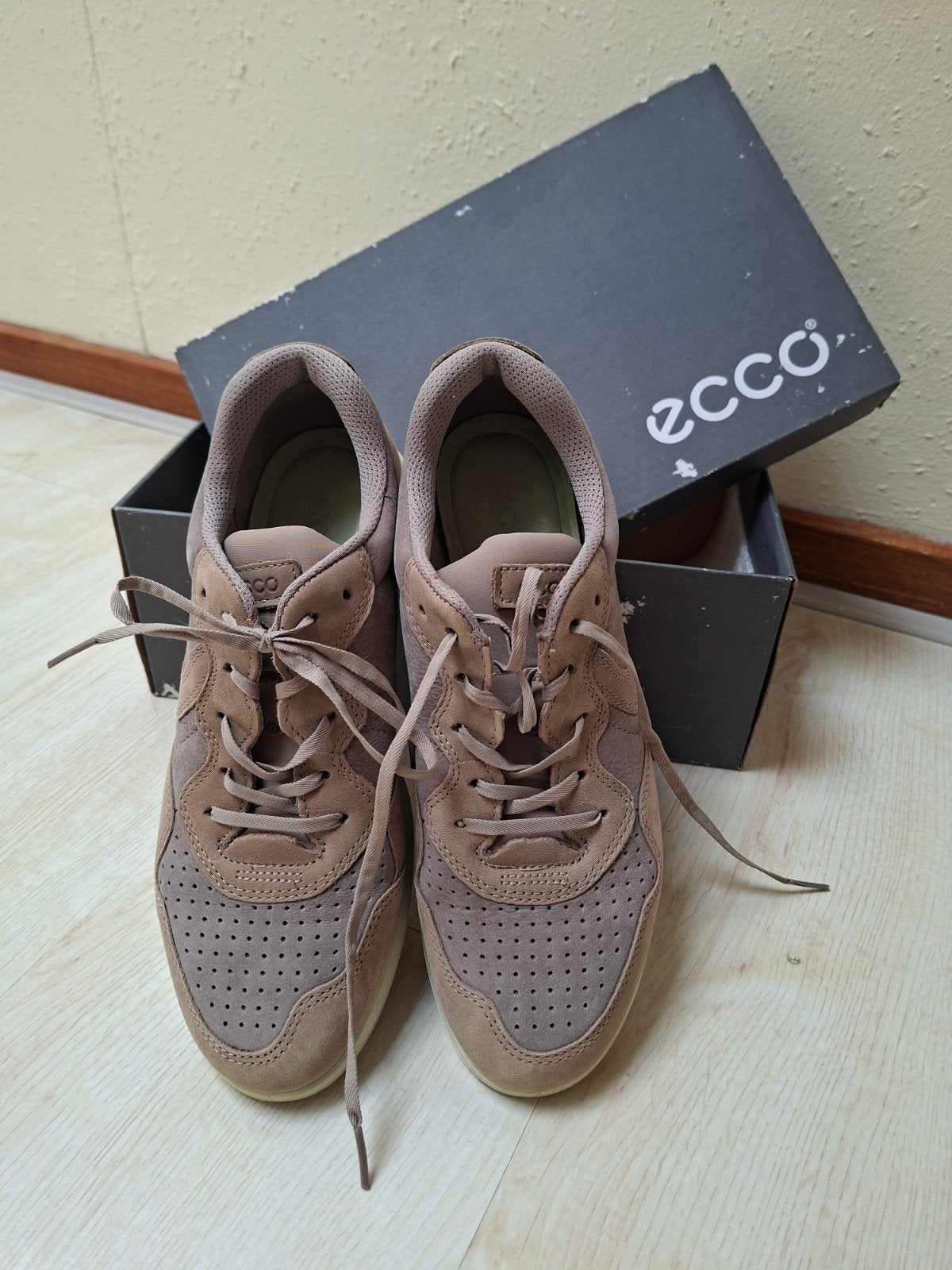 Ecco schoenen, Kleding | Dames, Ophalen of Verzenden, Zo goed als nieuw, Zwart, Sneakers of Gympen