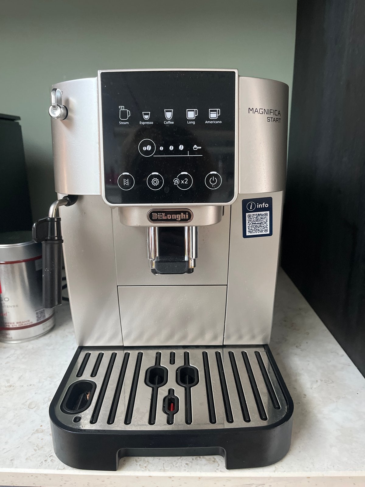 De'Longhi Magnifica Start volautomatische espressomachine, Witgoed en Apparatuur, Afneembaar waterreservoir, Espresso apparaat