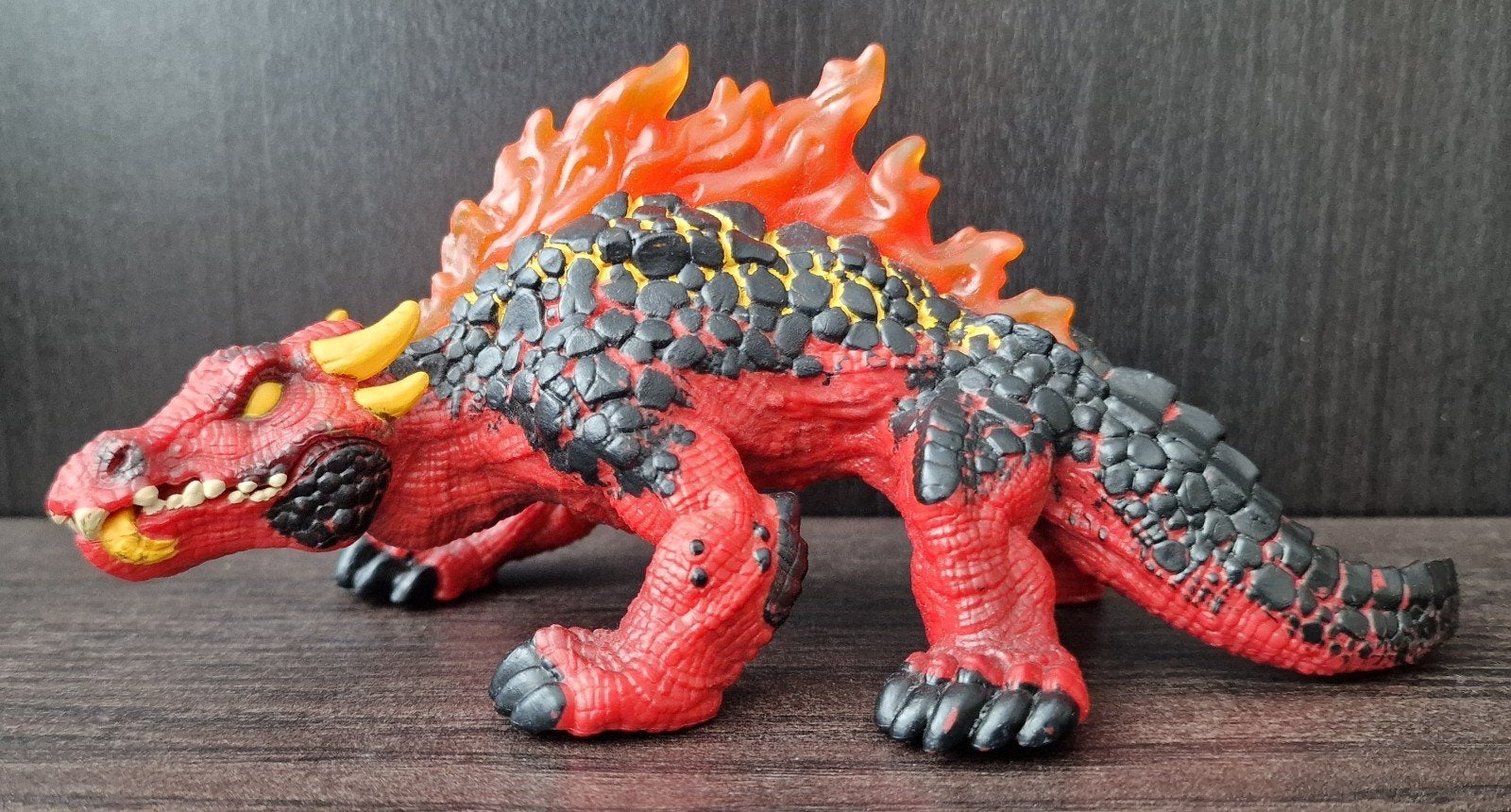 Schleich Eldrador Magmawaran - 2022, Ophalen, Gebruikt