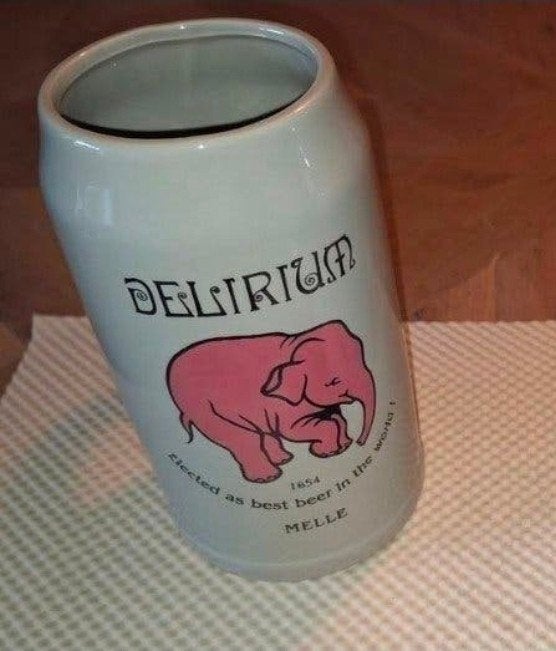 1 x Grote Delirium Bierpullen 1,5L – Keramisch Jubileumediti, Ophalen of Verzenden, Glas of Glazen, Overige merken