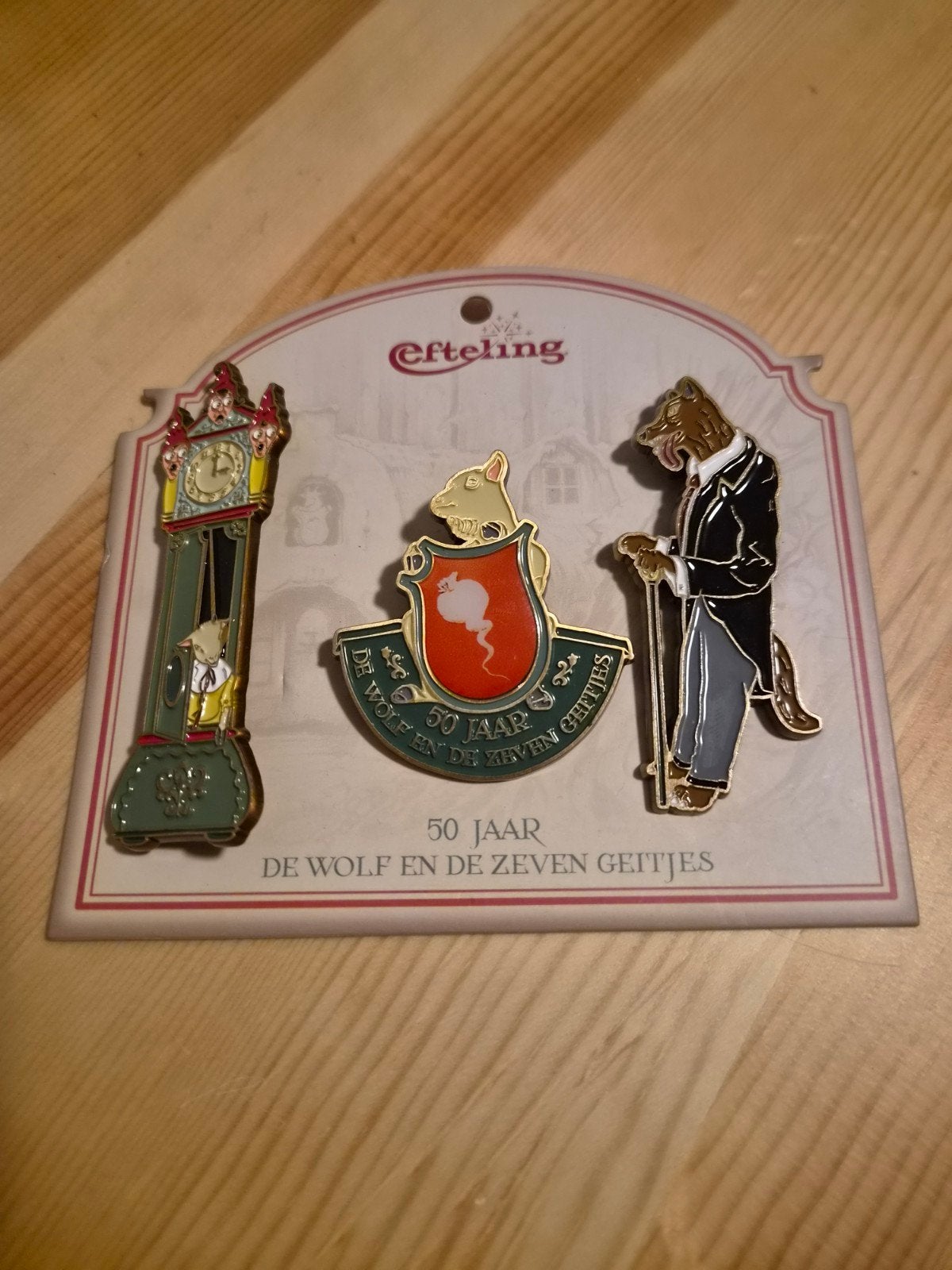 Efteling 50 jaar de wolf en de zeven geitjes pins, Verzamelen, Ophalen of Verzenden, Nieuw, Button of Speldje