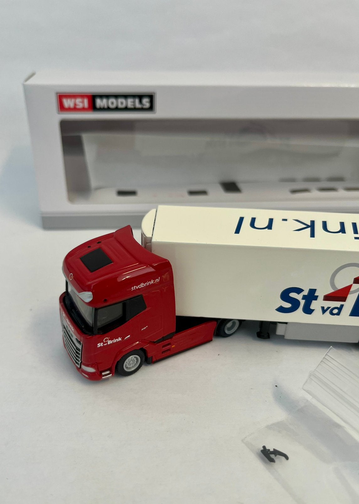 St vd Brink DAF XG+ met koeloplegger 1:87, Hobby en Vrije tijd, Modelauto's | 1:87, Overige merken, Nieuw, Tolweg 15 Ermelo, Ophalen of Verzenden