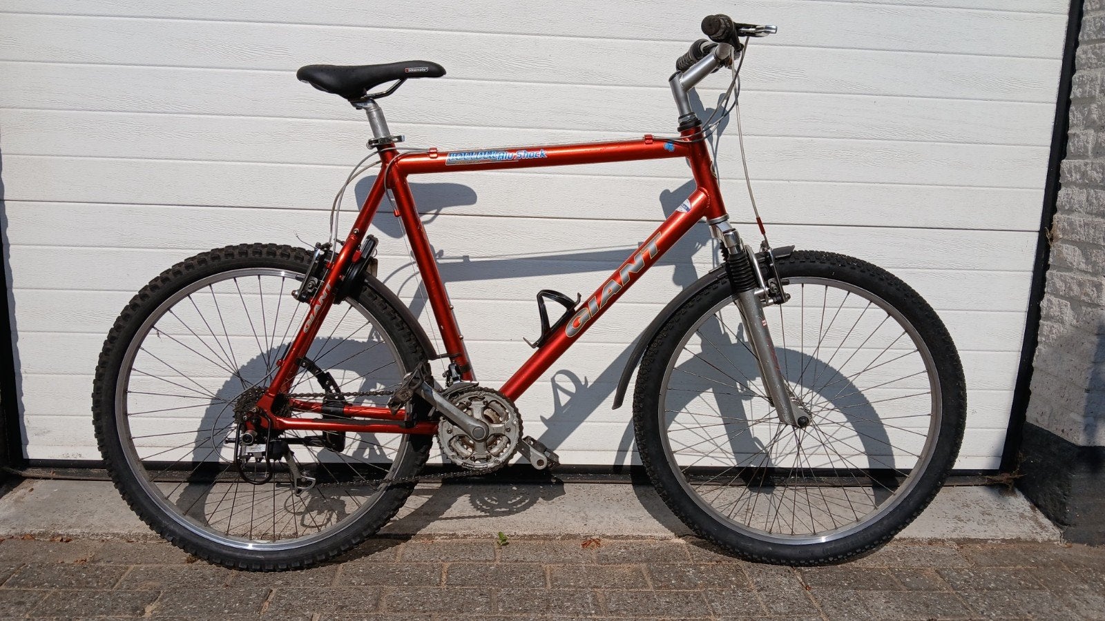 Giant  boulder alu shock 23 inch, Ophalen, Gebruikt, Vering, Velgrem