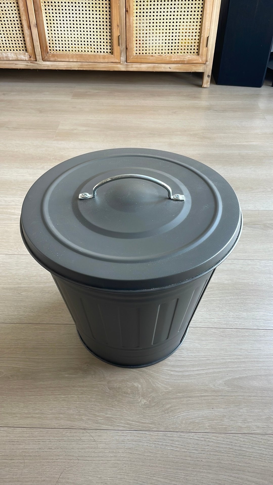 IKEA Knodd prullenbak 16L, Ophalen, Zo goed als nieuw, Metaal, 5 – 50