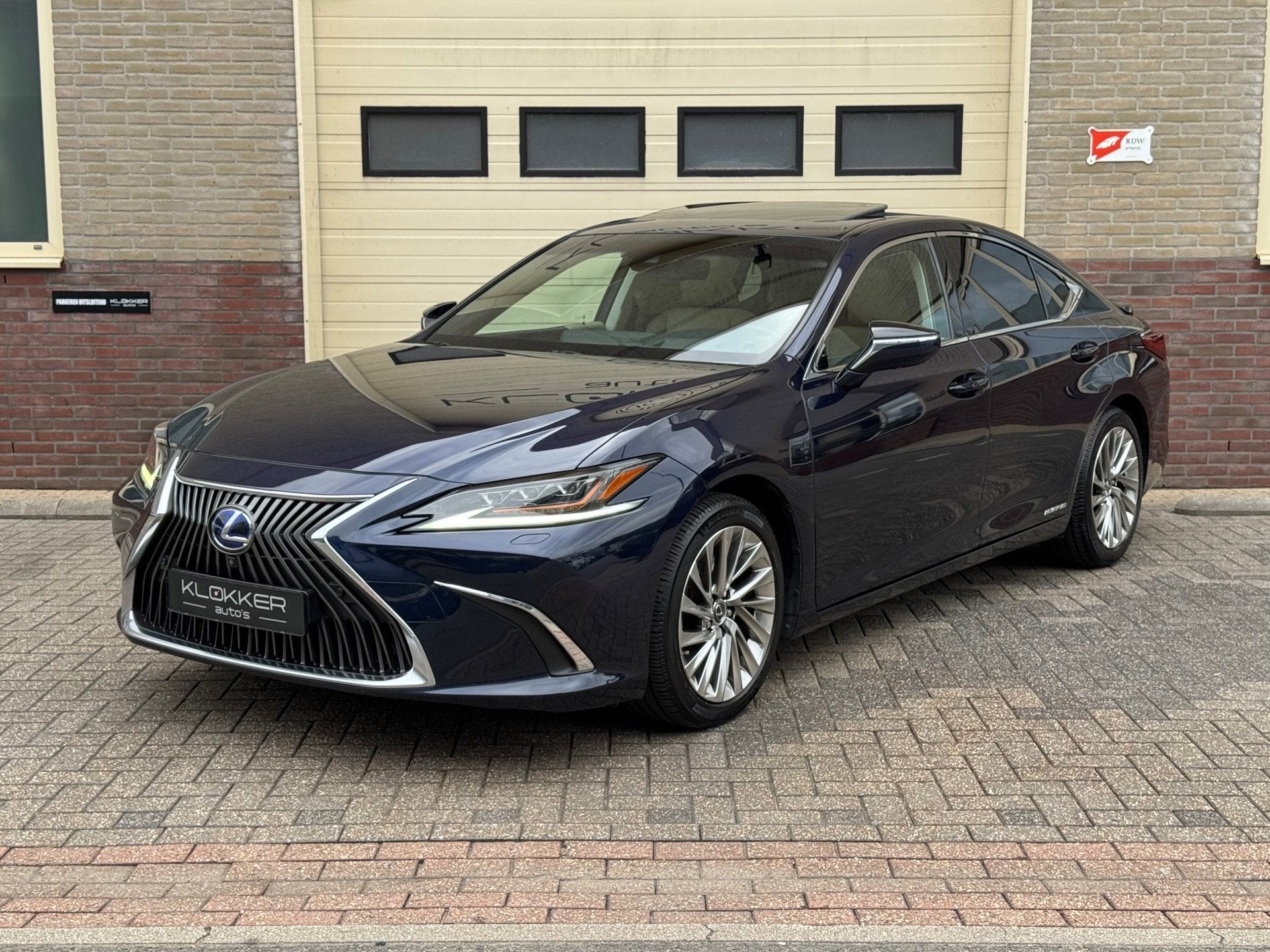 Lexus ES 300h President Line Dealer ondh.|Mark levinson|Carp, Auto's, Dealer onderhouden, Gebruikt, 4 cilinders, 2487 cc