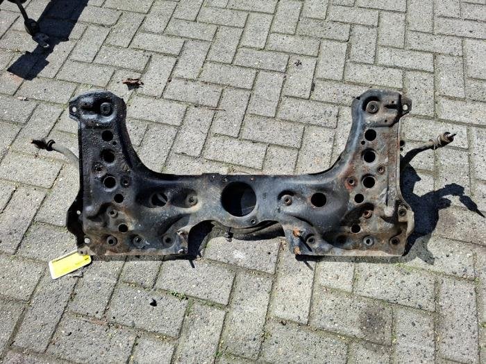 Subframe van een Alfa Romeo Spider, Auto-onderdelen, Ophanging en Onderstel, Gebruikt, -, Verzenden, -