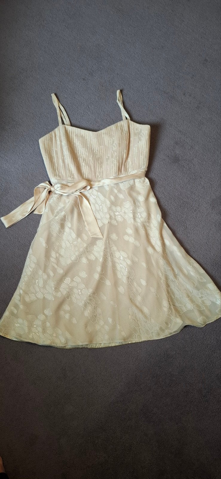 Steps jurk, Ophalen of Verzenden, Zo goed als nieuw, Beige, Onder de knie