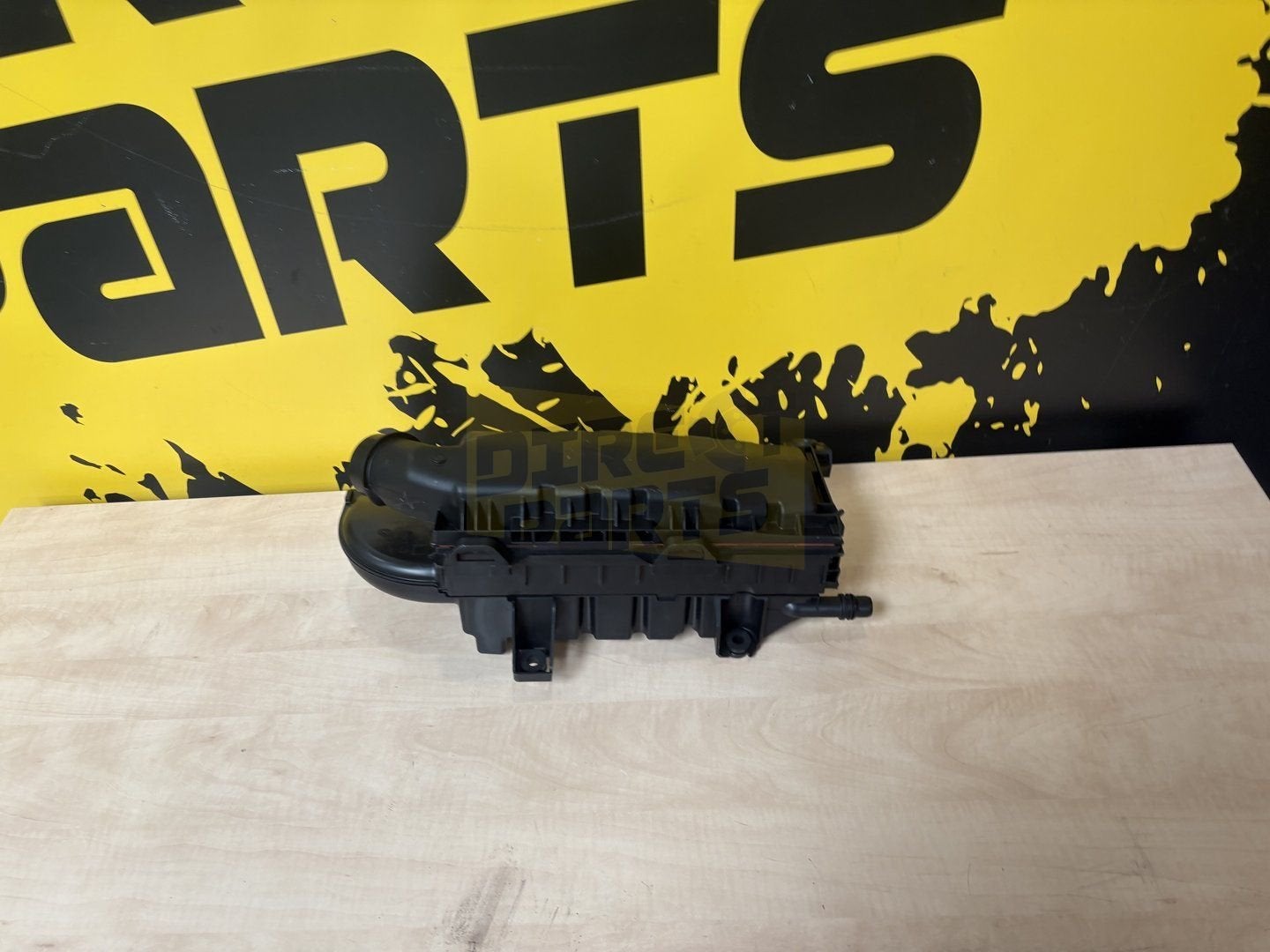 Citroen / Peugeot luchtfilter Origineel! 9805057080 RESTPART