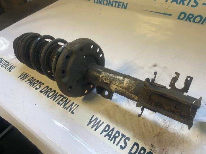 Schokdemperpoot rechts-voor van een Alfa Romeo Mito, Gebruikt, -, Verzenden, -