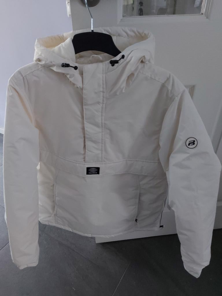 nog nieuwe jas Pull & Bear (room), Ophalen, Zo goed als nieuw, Maat 38/40 (M), Wit
