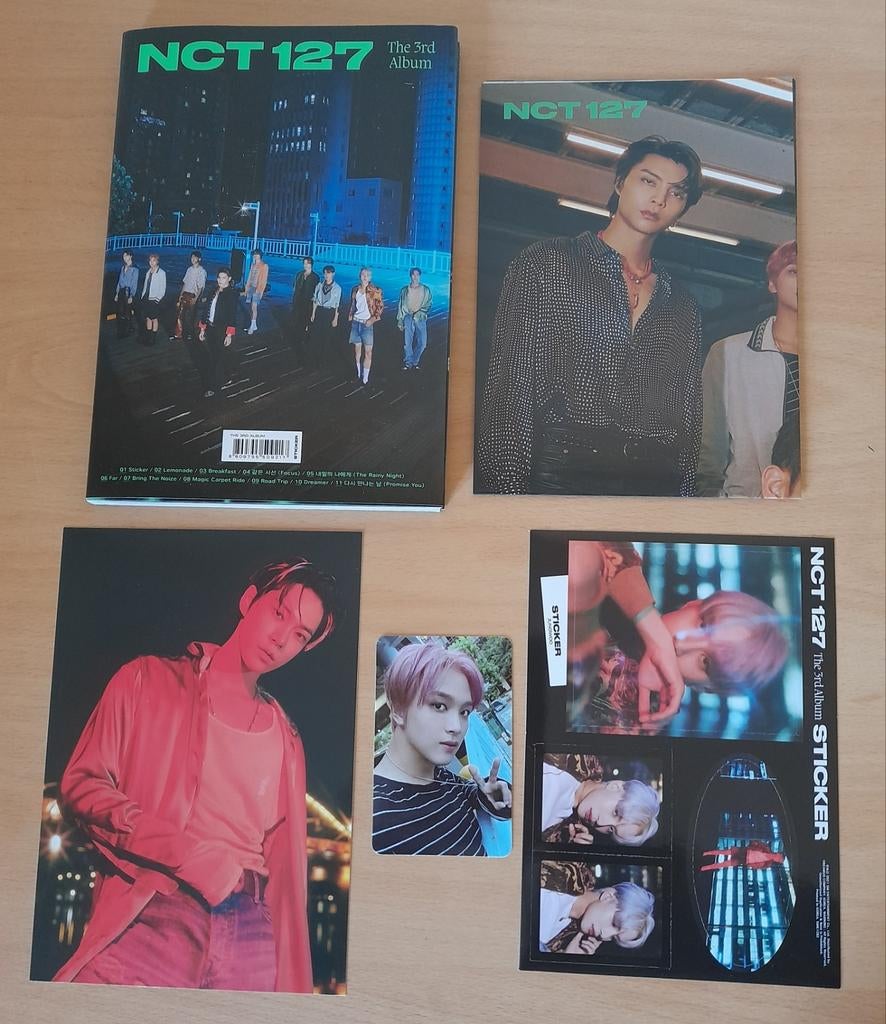 NCT127 Sticker album, Ophalen of Verzenden, Zo goed als nieuw, Aziatisch