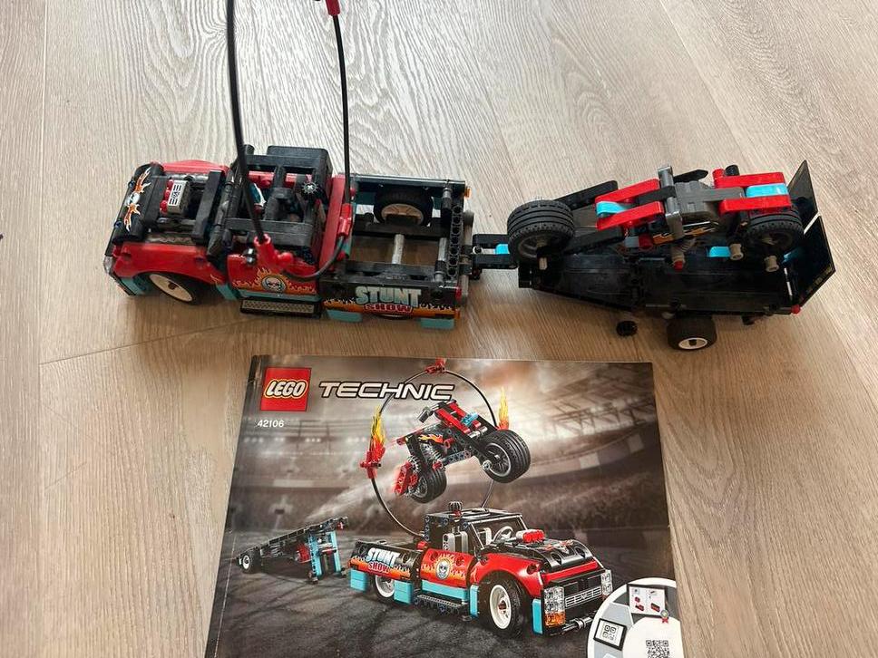 LEGO Technic 42106 Stuntshow Truck & Motorfiets, Ophalen of Verzenden, Gebruikt, Complete set, Lego