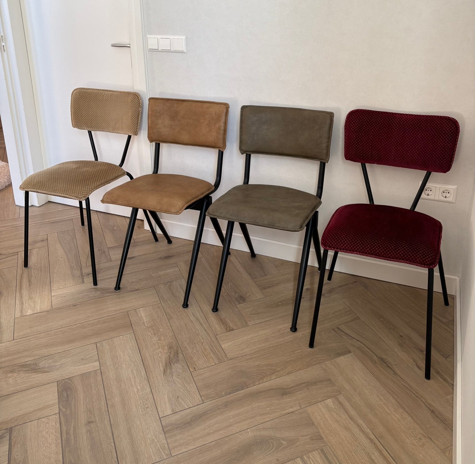 4x Dutchbone stoelen, Huis en Inrichting, Ophalen, Overige kleuren, Leer, Zo goed als nieuw