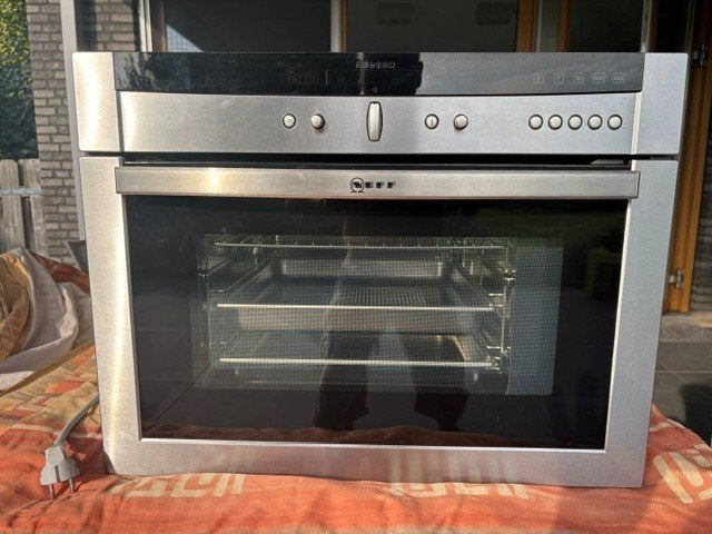 NEFF inbouw STOOMOVEN C47D42.0- nette staat-zelden gebruikt, Ophalen, Zwart, 50 tot 100 cm, Zo goed als nieuw