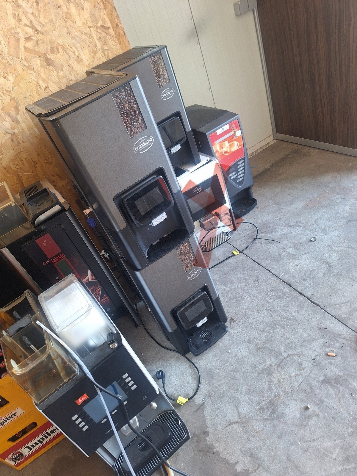Partij van 9 volautomatische koffiemachines Necta & Bravilor, Witgoed en Apparatuur, Koffiezetapparaten, Ophalen