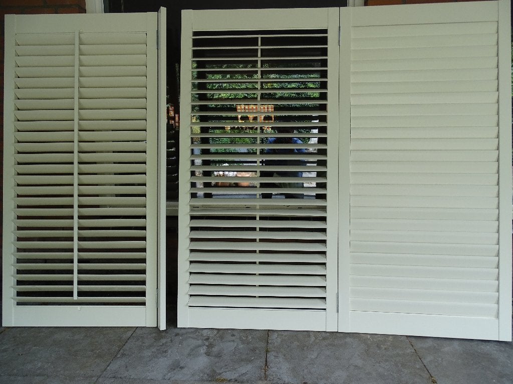 Drie houten verstelbare shutters (ongebruikt), Ophalen, Minder dan 80 cm, Overige typen, Zo goed als nieuw