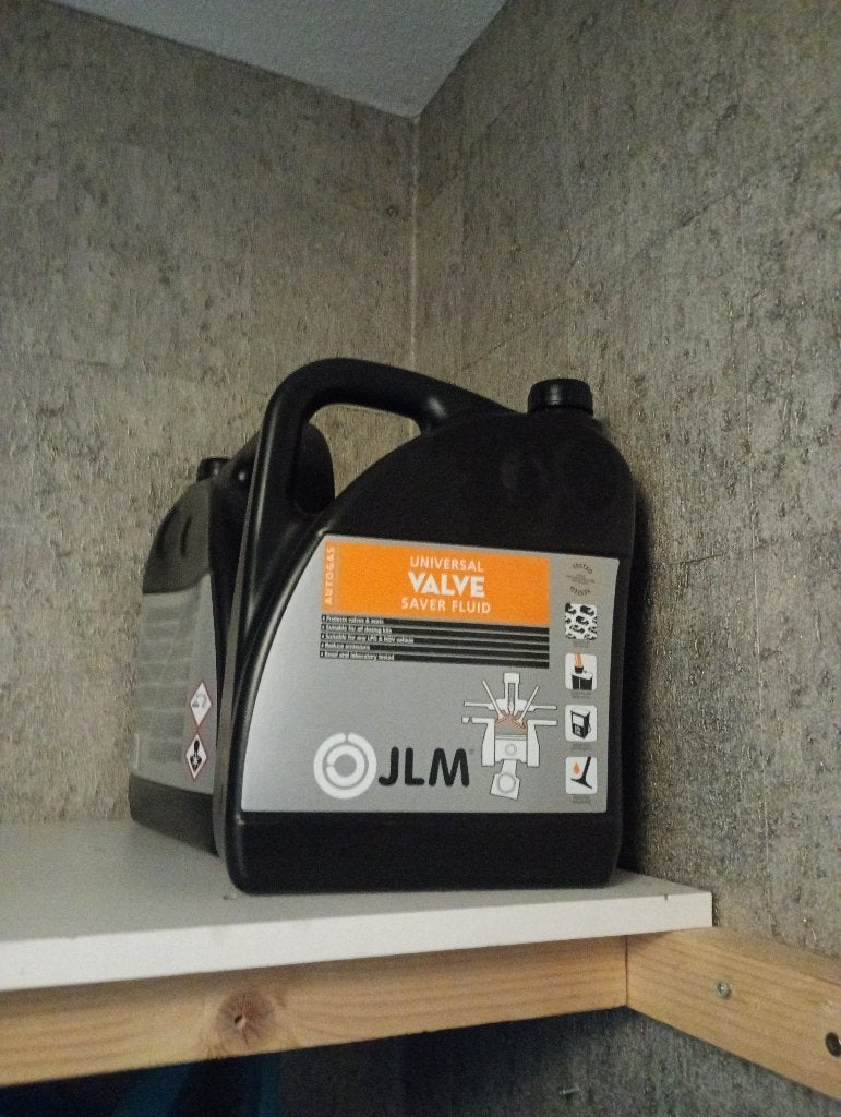 Kleppen smeerolie JVL, Ophalen